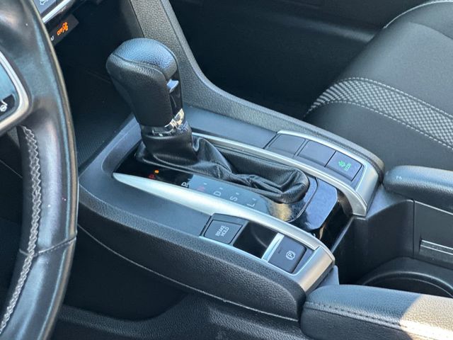 2020 Honda Civic Sedan Sport CVT - 22977630 - 17