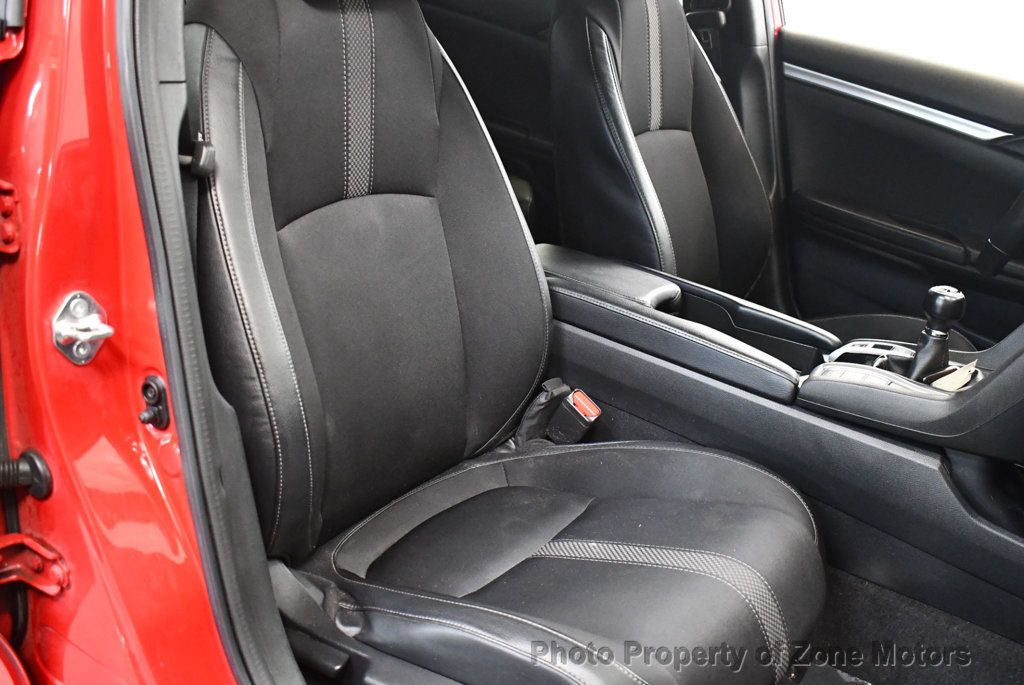 2020 Honda Civic Sport photo 15