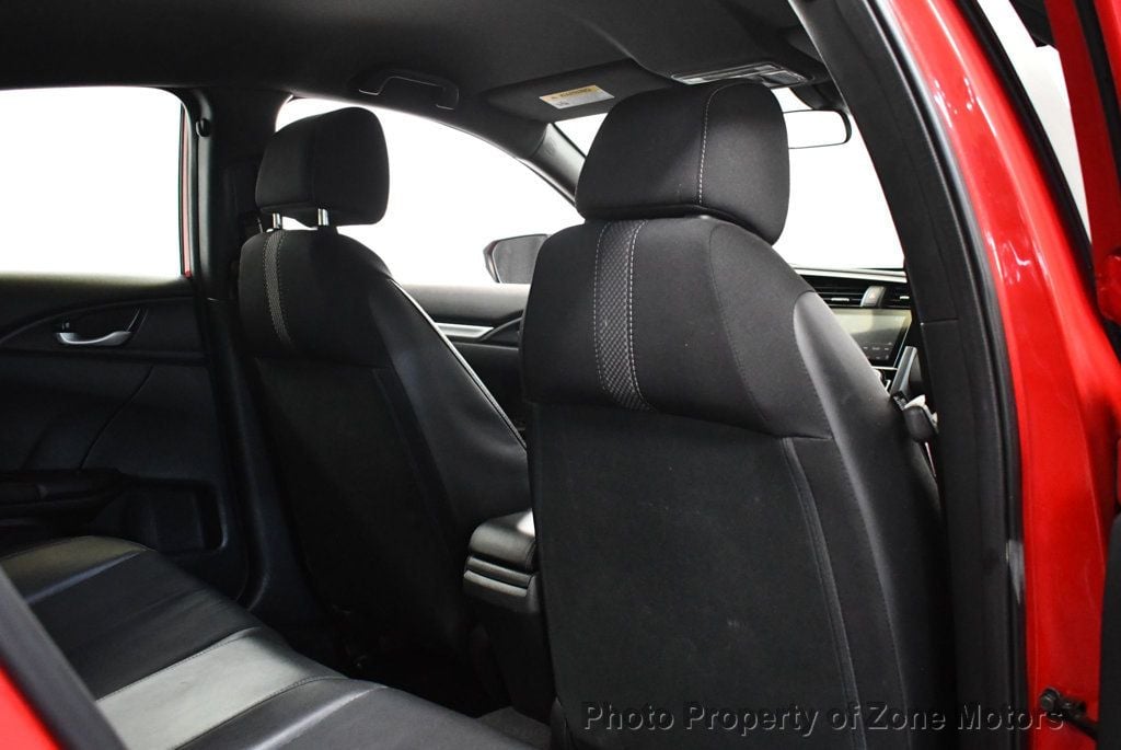 2020 Honda Civic Sport photo 16
