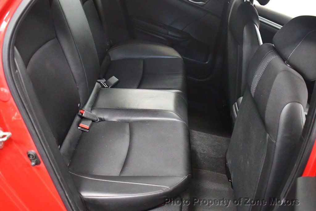 2020 Honda Civic Sport photo 17
