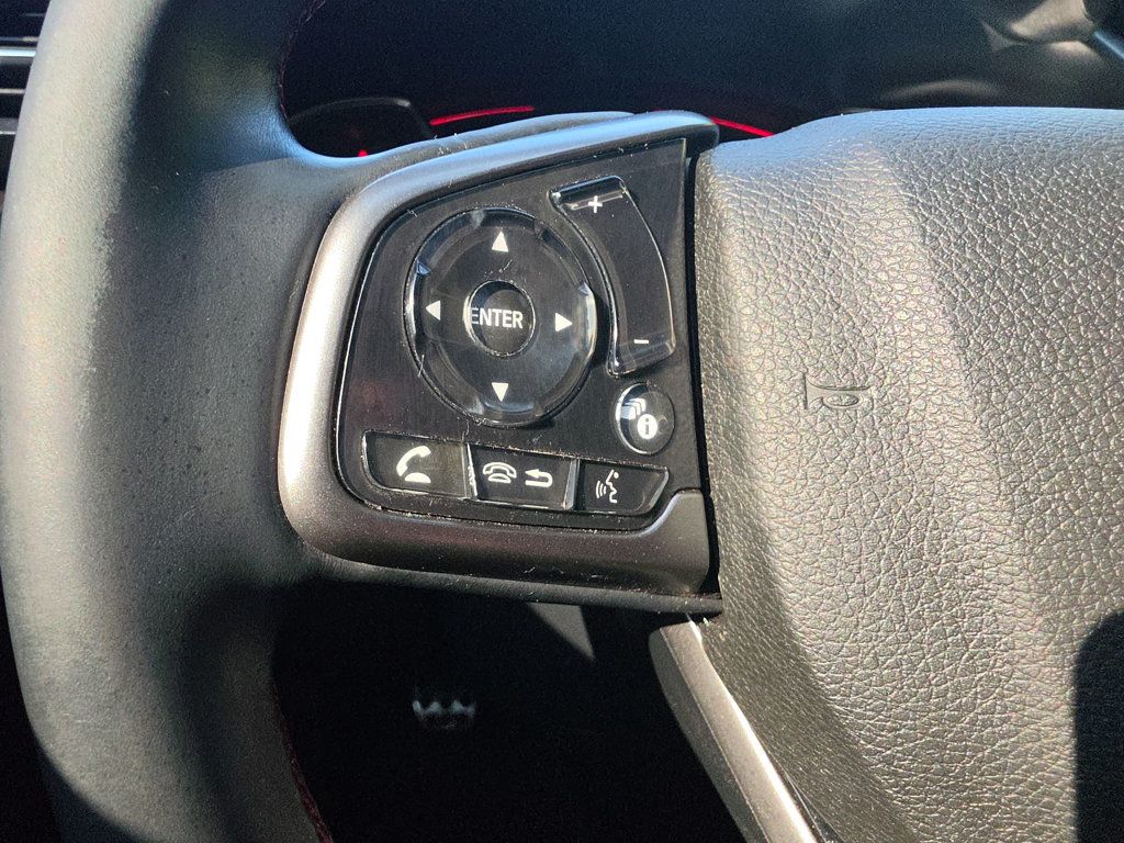 Honda Civic Si photo 31
