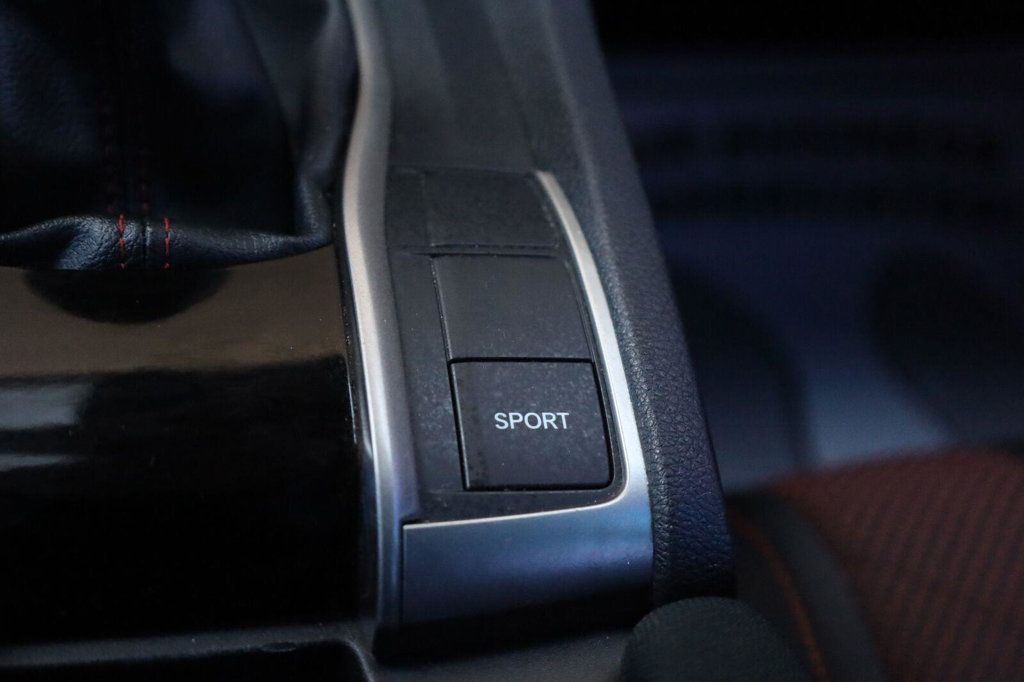 Honda Civic Si photo 47