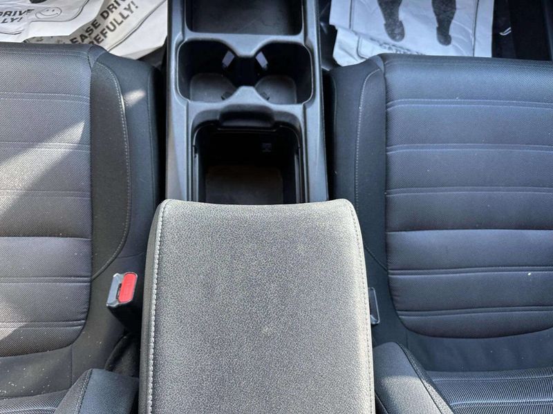 2020 Honda CR-V LX AWD - 22981224 - 19