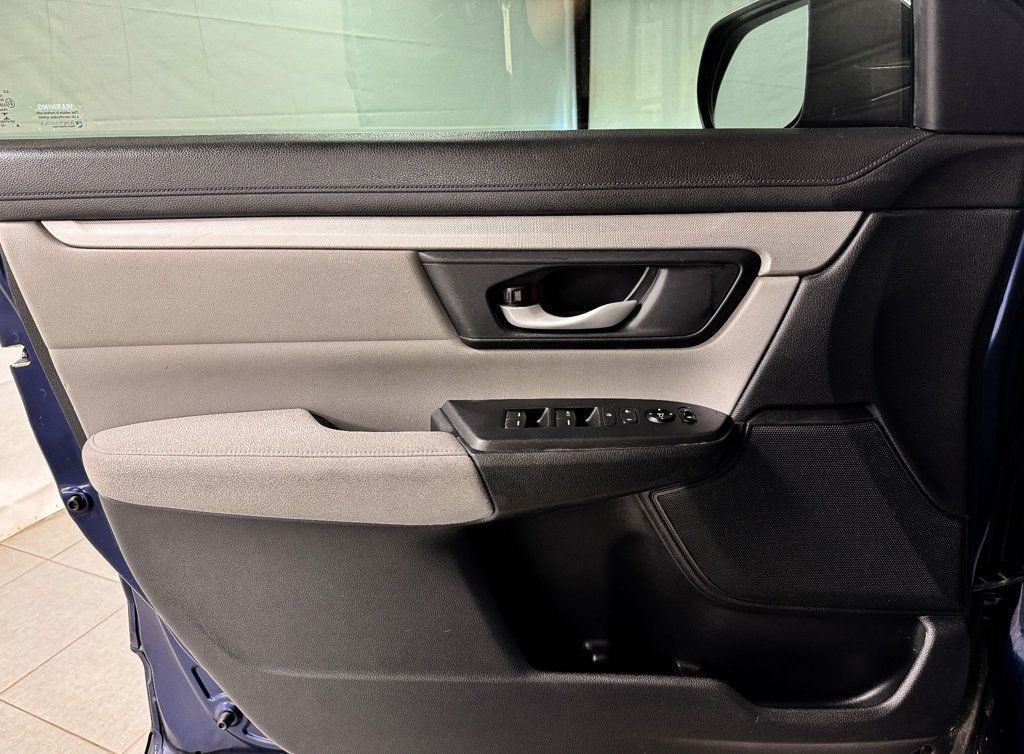 2020 Honda CR-V LX AWD - 22931695 - 13