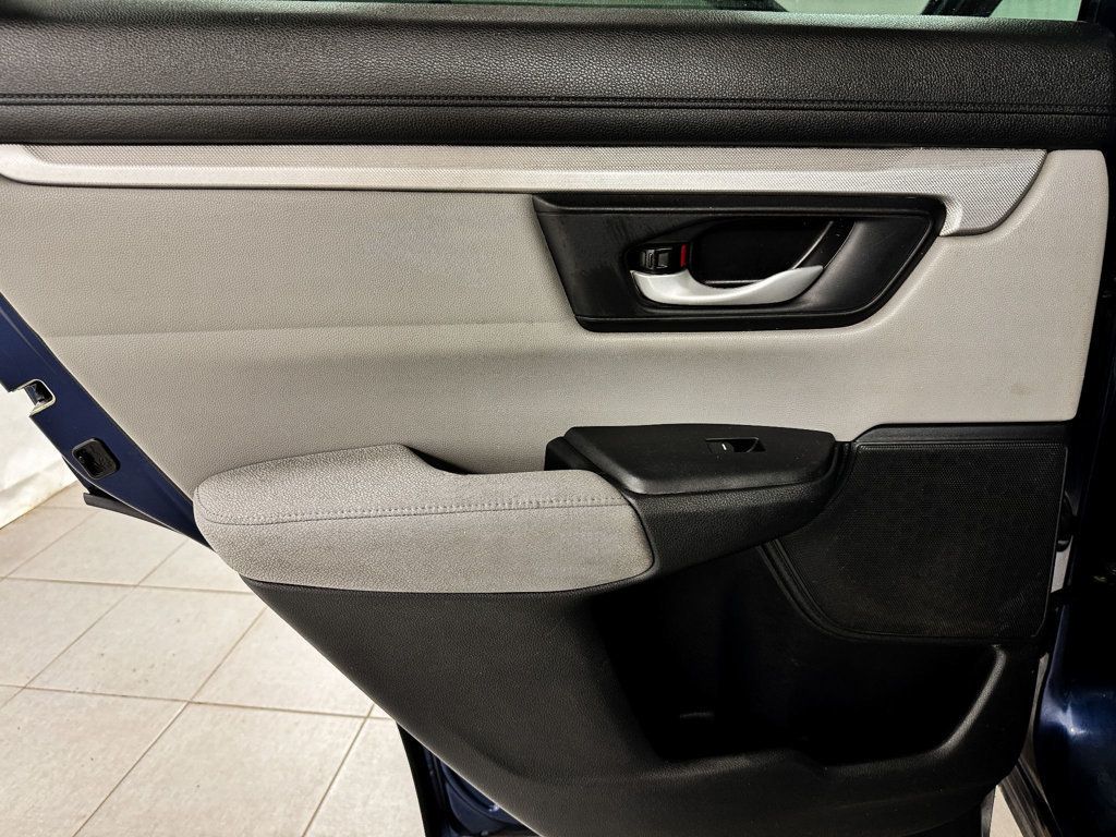 2020 Honda CR-V LX AWD - 22931695 - 14