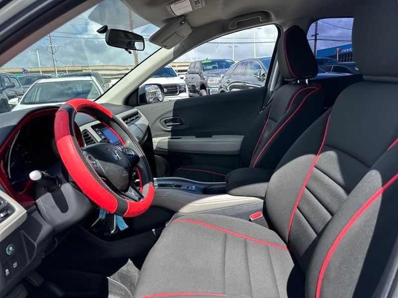 2020 Honda HR-V LX 2WD CVT - 22940703 - 11