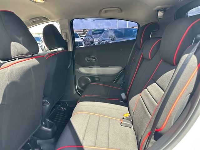 2020 Honda HR-V LX 2WD CVT - 22940703 - 13