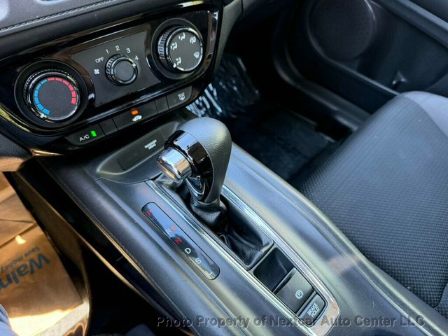 2020 Honda HR-V LX 2WD CVT - 23018561 - 19