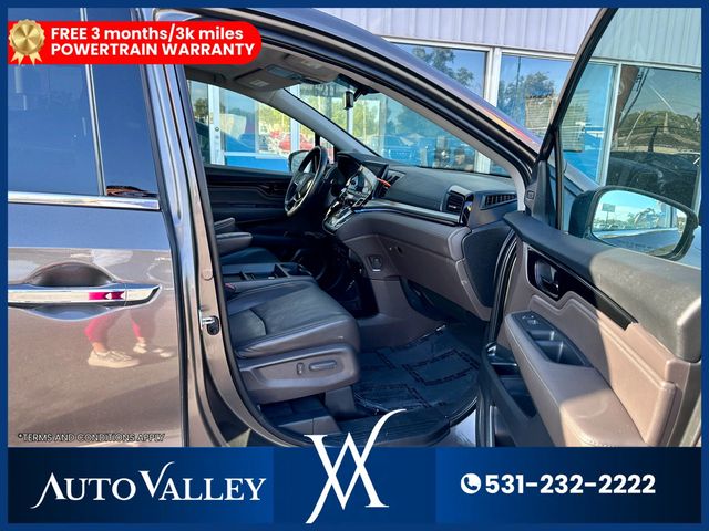 2020 Honda Odyssey Elite Minivan 4D - 22939083 - 17