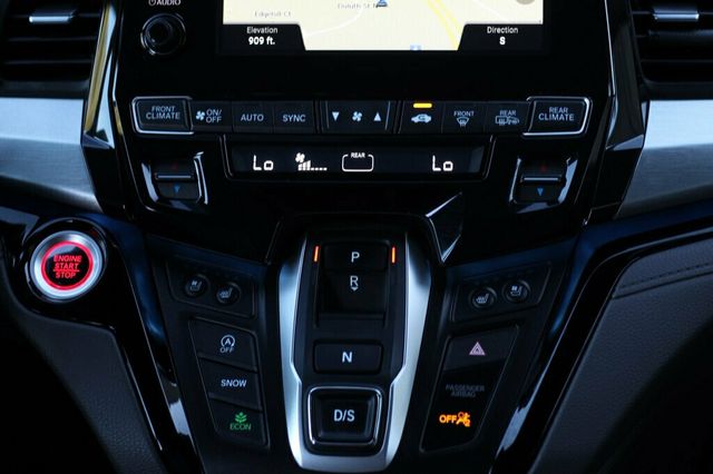 2020 Honda Odyssey ELITE W/ R.E.S. DVD, NAVIGATION, LEATHER, MOONROOF - 23074606 - 17