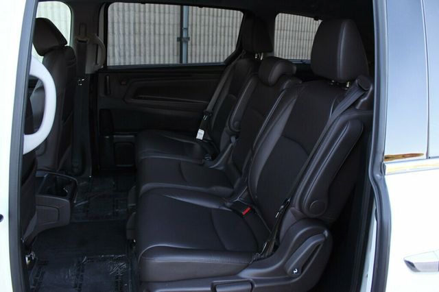 2020 Honda Odyssey ELITE W/ R.E.S. DVD, NAVIGATION, LEATHER, MOONROOF - 23074606 - 28