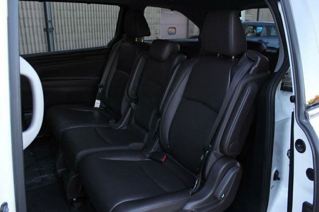 2020 Honda Odyssey ELITE W/ R.E.S. DVD, NAVIGATION, LEATHER, MOONROOF - 23074606 - 29