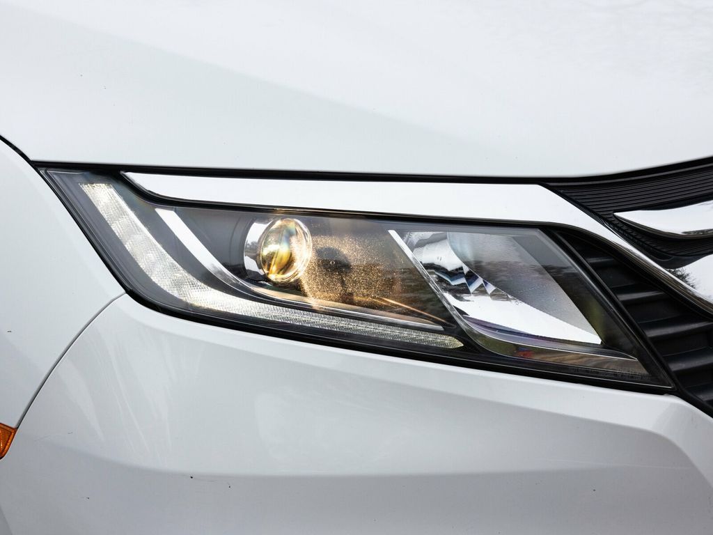 2020 Honda Odyssey EX-L, 1-Owner, Platinum White Pearl, Beige Leather  - 22956044 - 18