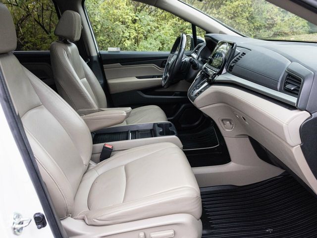 2020 Honda Odyssey EX-L, 1-Owner, Platinum White Pearl, Beige Leather  - 22956044 - 60