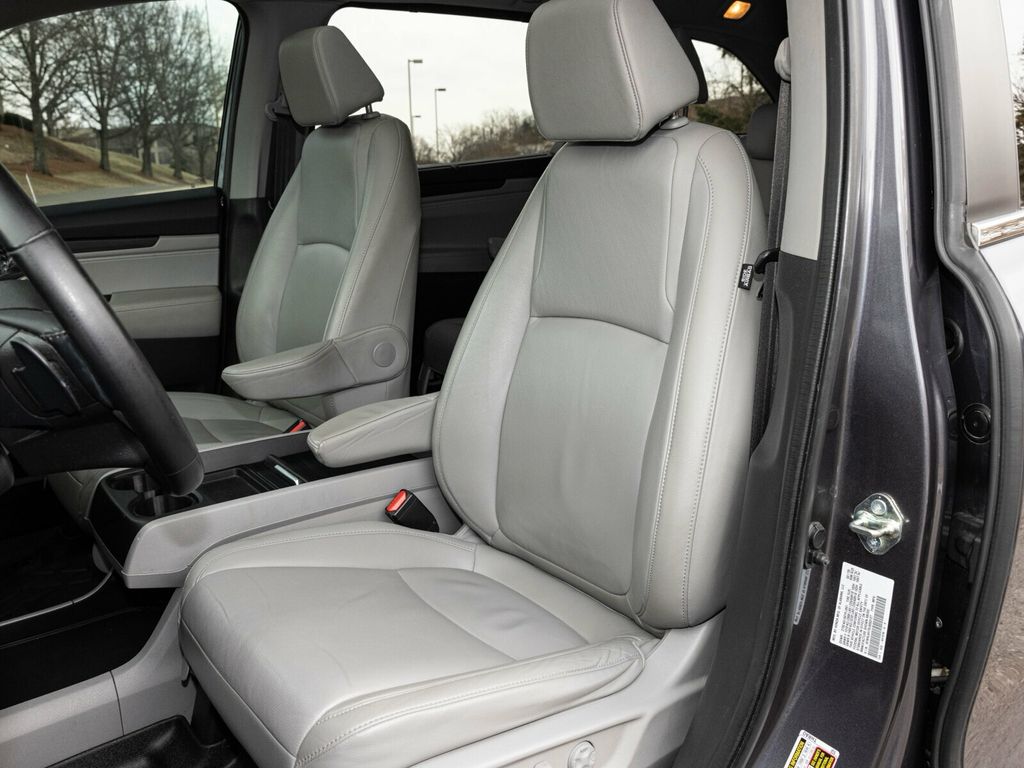 2020 Honda Odyssey EX-L, Modern Steel Metallic, Gray Leather, Third Row - 22980459 - 27