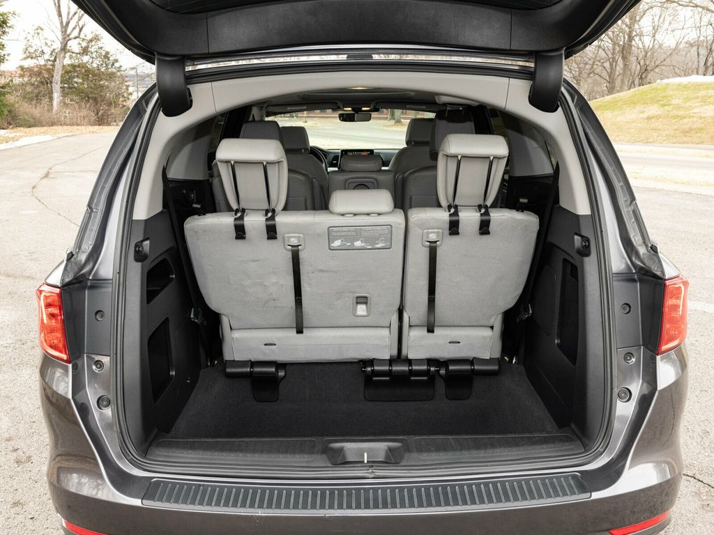 2020 Honda Odyssey EX-L, Modern Steel Metallic, Gray Leather, Third Row - 22980459 - 50