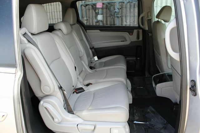 2020 Honda Odyssey EXL W/ MOONROOF, LEATHER W/ NEW BRAKE SERVICE,NEW TIRES - 23012593 - 9