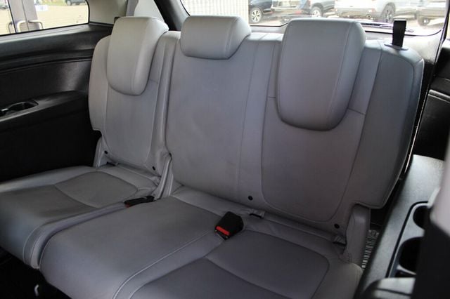 2020 Honda Odyssey EXL W/ MOONROOF, LEATHER W/ NEW BRAKE SERVICE,NEW TIRES - 23012593 - 28