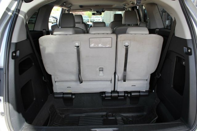 2020 Honda Odyssey EXL W/ MOONROOF, LEATHER W/ NEW BRAKE SERVICE,NEW TIRES - 23012593 - 32