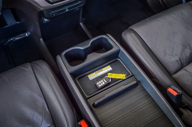 2020 Honda Odyssey ODYSSEY ELITE - BEST COLORS - NAV - CARPLAY - THIRD ROW MOONROOF - 22977048 - 30