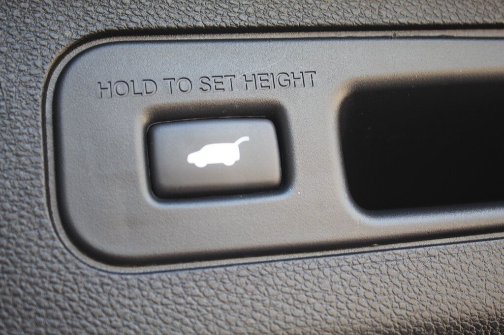 2020 Honda Odyssey Elite photo 31