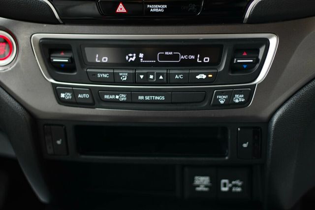 2020 Honda Passport AWD EXL W/ MOONROOF, LEATHER NEW TIRE AND BRAKE SERVICE - 23017830 - 14
