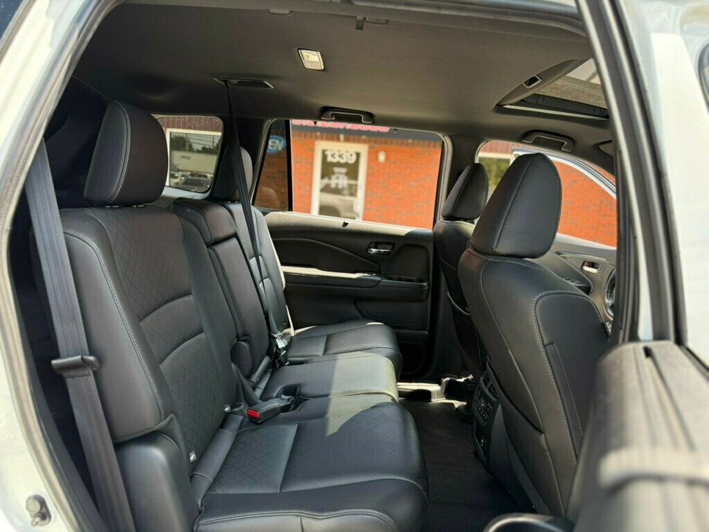 2020 Honda Passport Elite AWD - 22888655 - 17