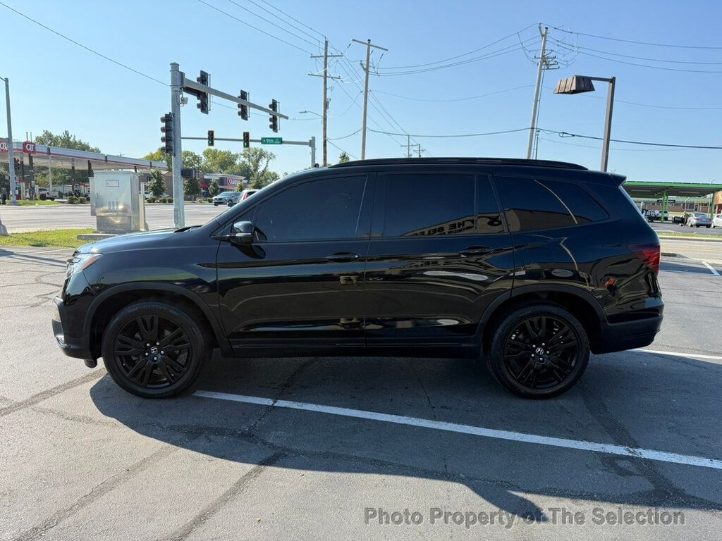 2020 Honda Pilot Black Edition photo 8
