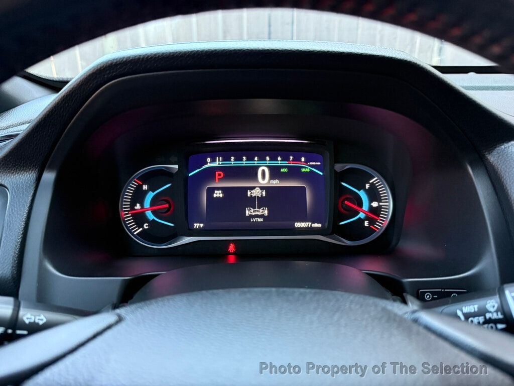 2020 Honda Pilot Black Edition photo 23