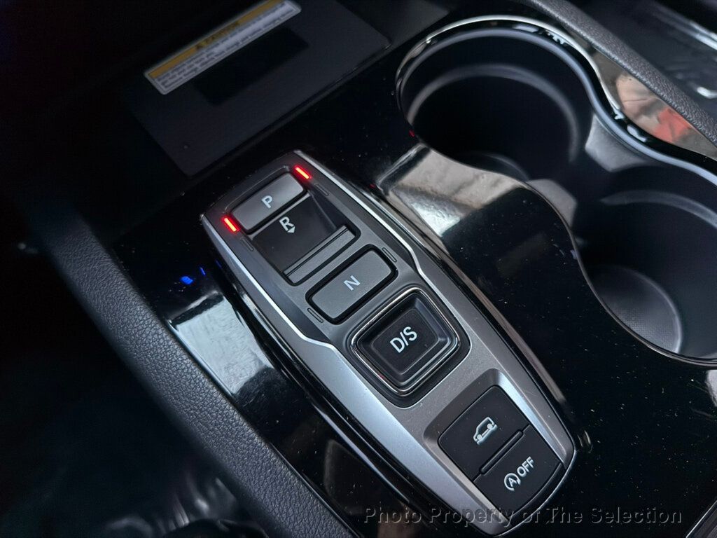 2020 Honda Pilot Black Edition photo 31