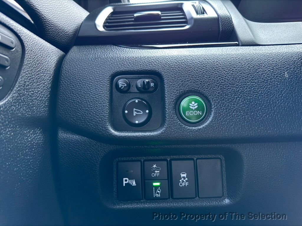 2020 Honda Pilot Black Edition photo 33