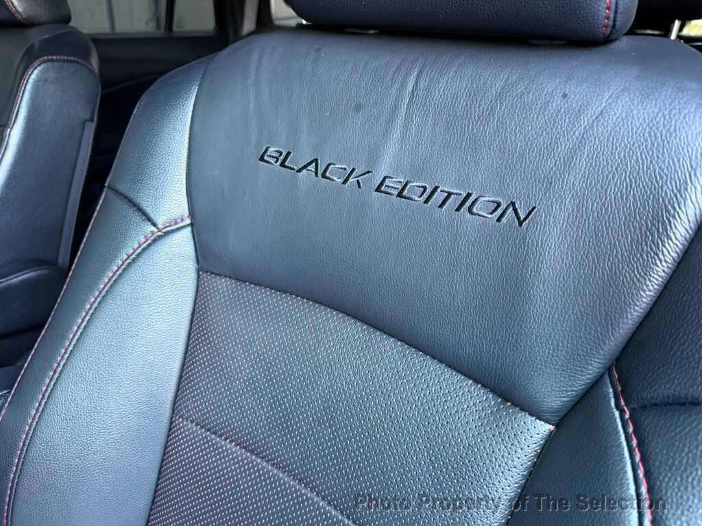 2020 Honda Pilot Black Edition photo 37