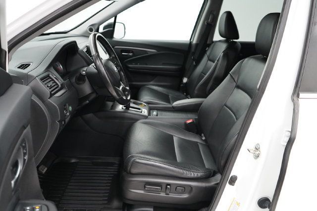 2020 Honda Pilot Black Edition AWD - 23090889 - 11