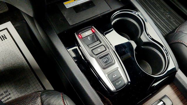 2020 Honda Pilot Black Edition AWD - 23009195 - 16