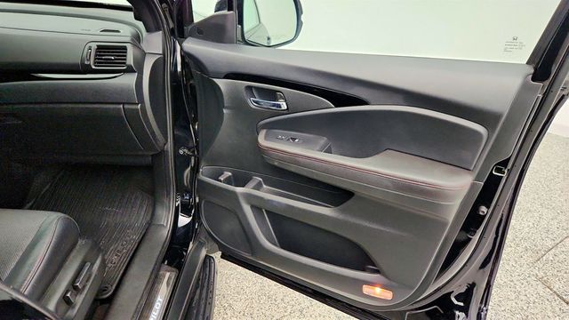 2020 Honda Pilot Black Edition AWD - 23009195 - 28
