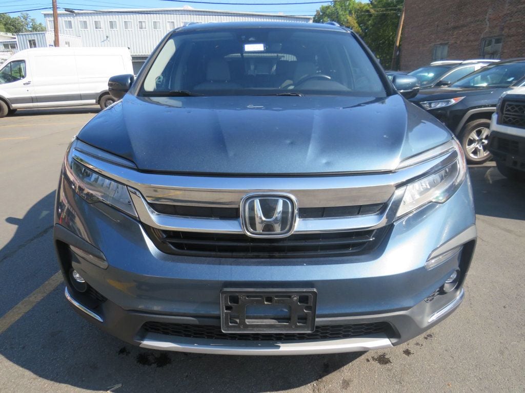 2020 Honda Pilot Elite photo 2