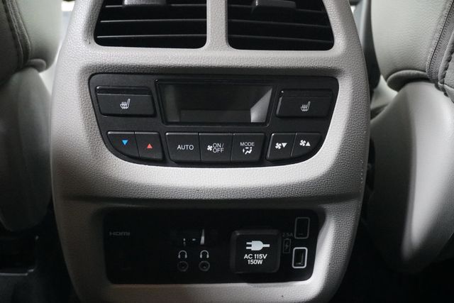 2020 Honda Pilot Elite AWD - 22944356 - 14