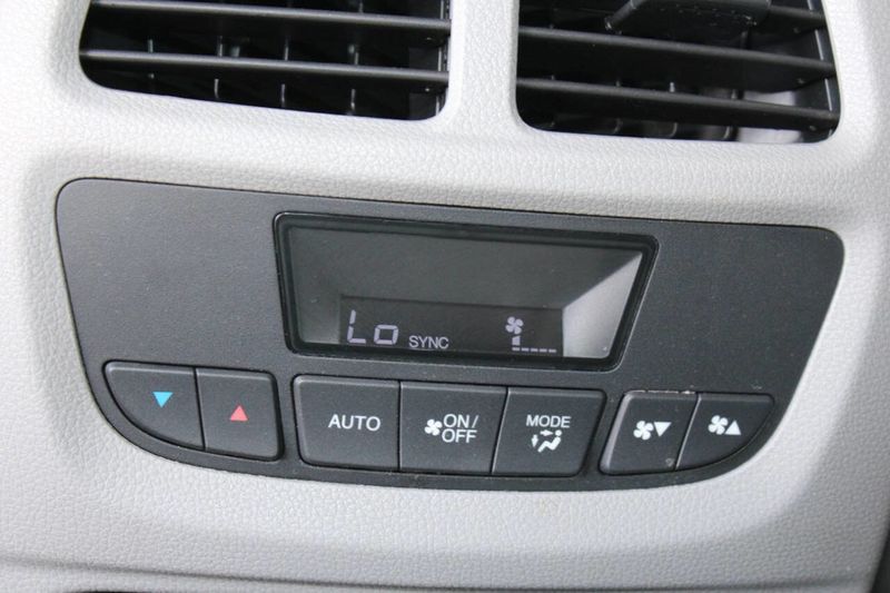 2020 Honda Pilot EX AWD - 22878257 - 18