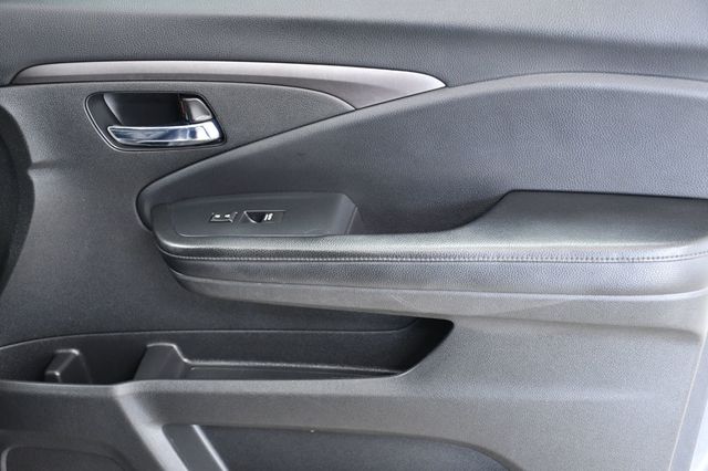 2020 Honda Pilot EX-L 2WD - 22988243 - 19