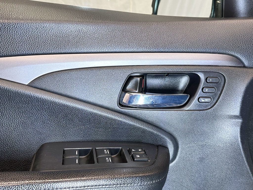 2020 Honda Pilot EX-L AWD - 23085894 - 15