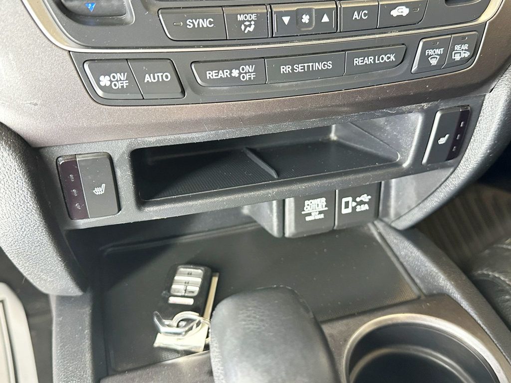 2020 Honda Pilot EX-L AWD - 23085894 - 28