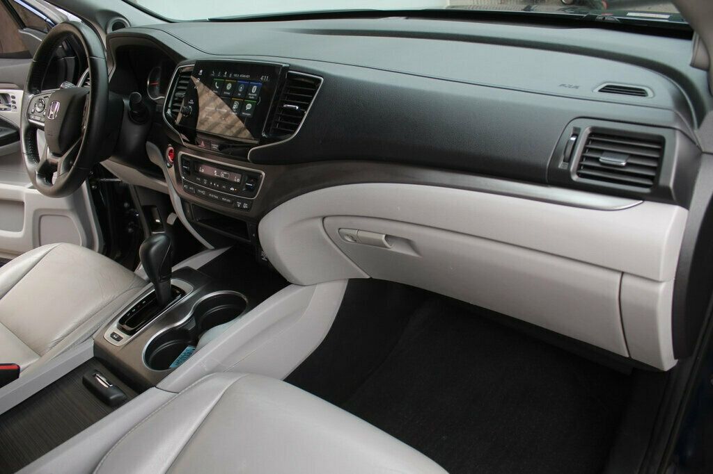 2020 Honda Pilot EX-L photo 8