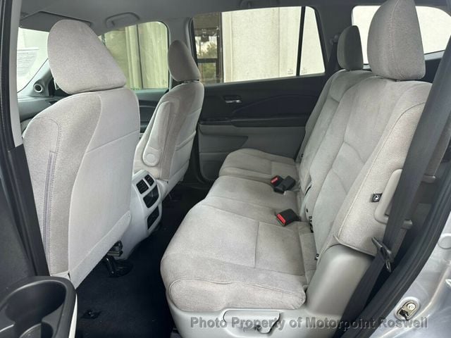 2020 Honda Pilot LX 2WD - 22891393 - 19