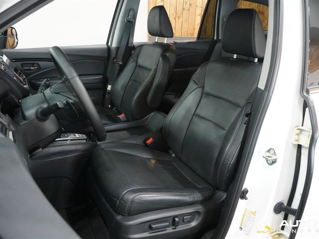2020 Honda Pilot Touring 8-Passenger AWD - 22910478 - 22
