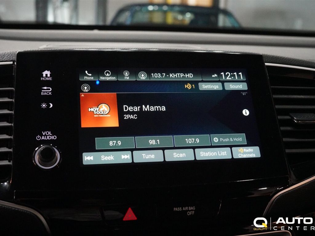 2020 Honda Pilot Touring 8-Passenger AWD - 22910478 - 39