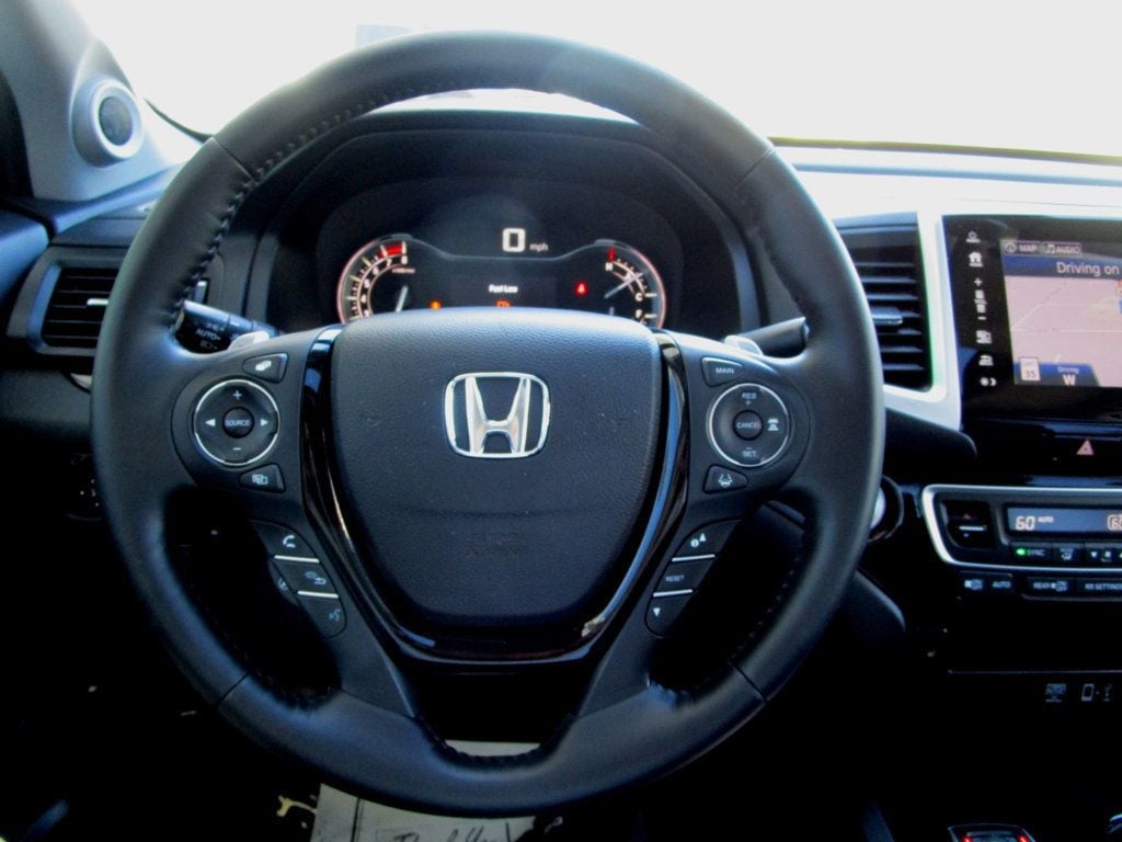 2020 Honda Ridgeline RTL-E AWD - 23043293 - 19