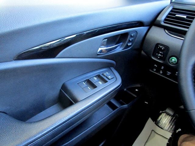 2020 Honda Ridgeline RTL-E AWD - 23043293 - 32