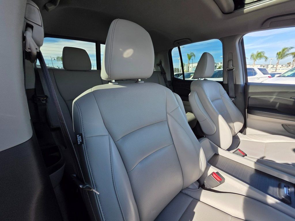 2020 Honda Ridgeline RTL-E AWD - 22962664 - 5