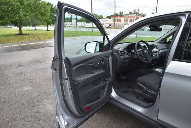 2020 Honda Ridgeline Sport AWD - 23052566 - 41