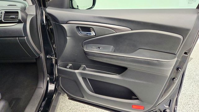 2020 Honda Ridgeline Sport AWD - 22965567 - 23